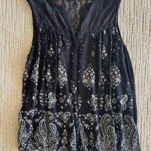 Lucky Brand Black Lace Yoke Paisley Print Tank